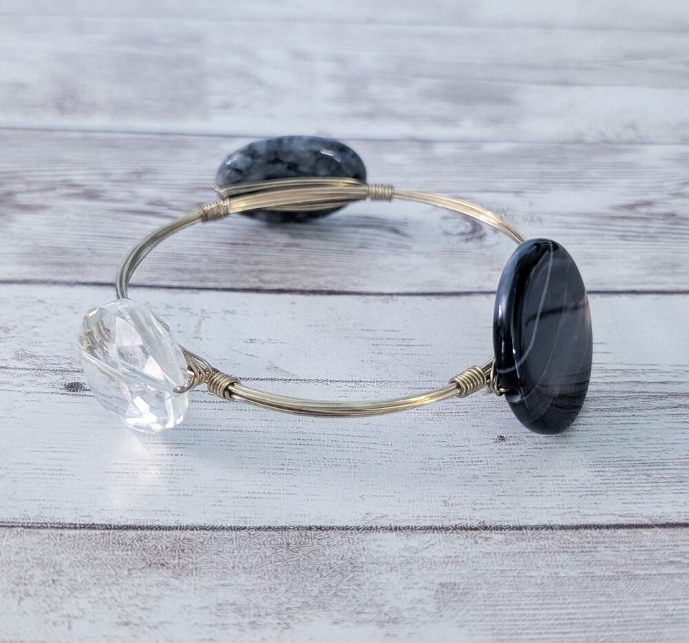 Bangle with 3 Accents